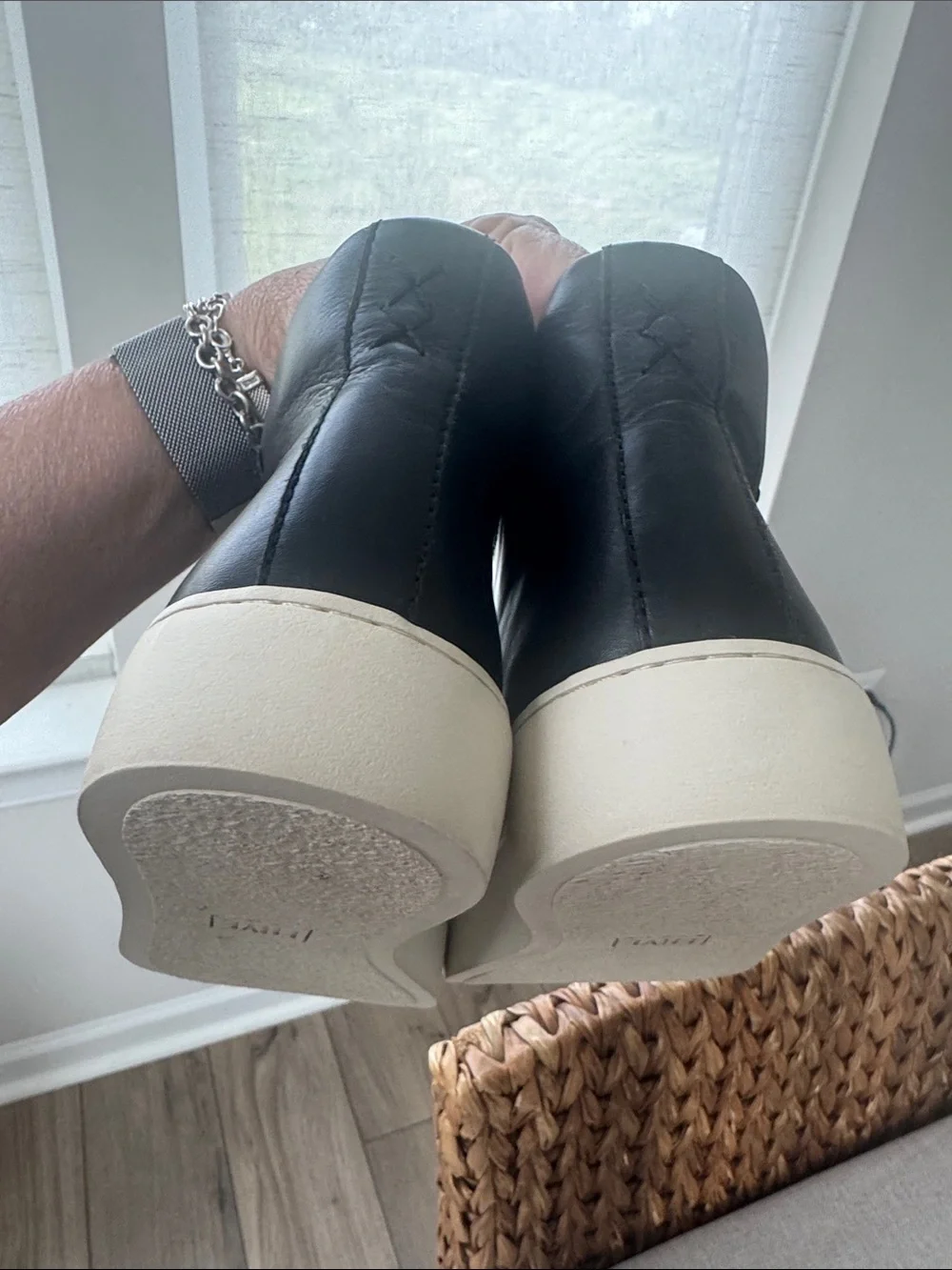Frye round toe